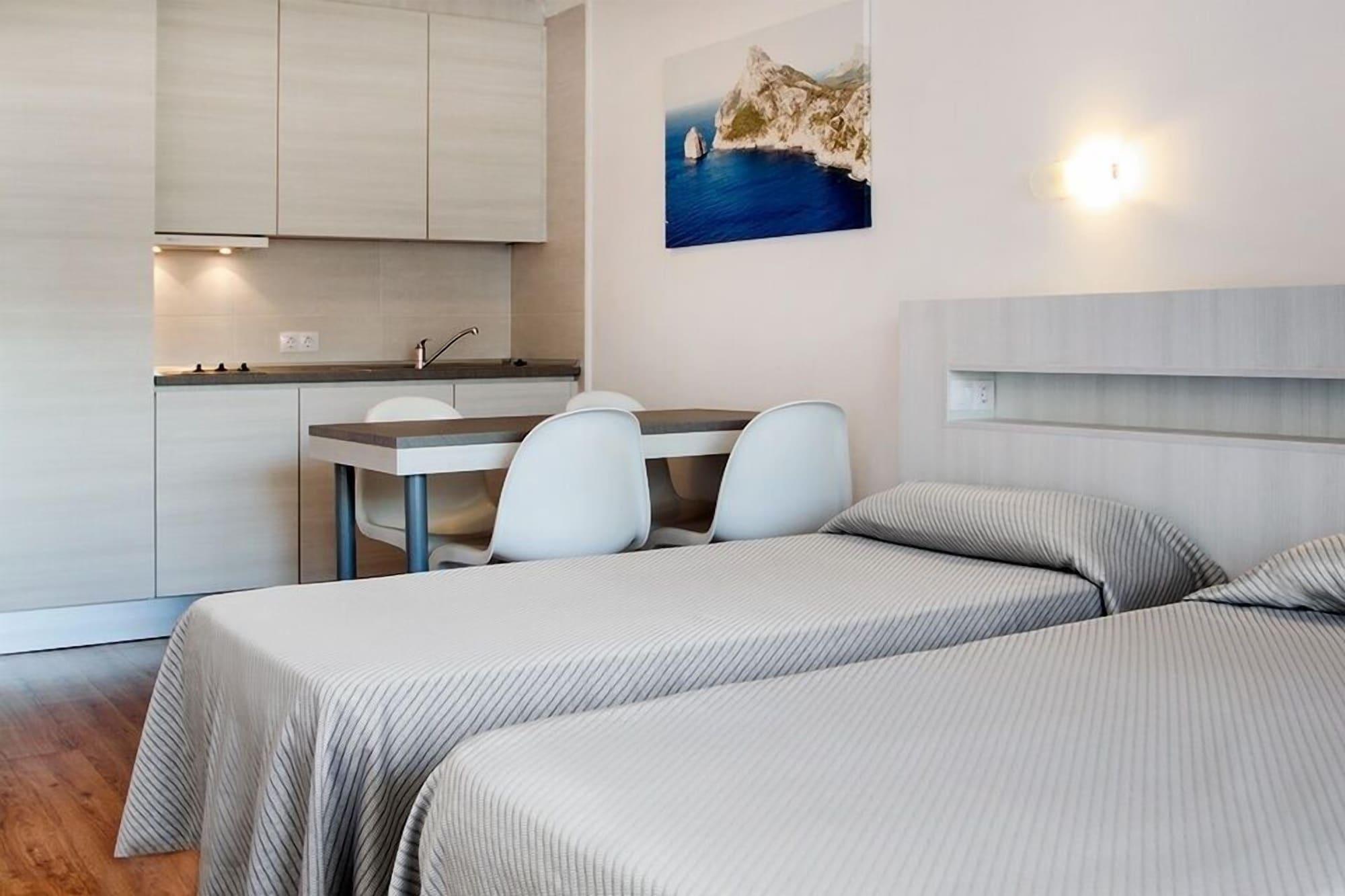Apartamentos Sol Y Vera Magaluf  Exterior photo