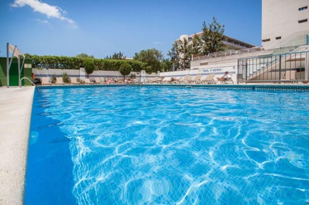 Apartamentos Sol Y Vera Magaluf  Exterior photo