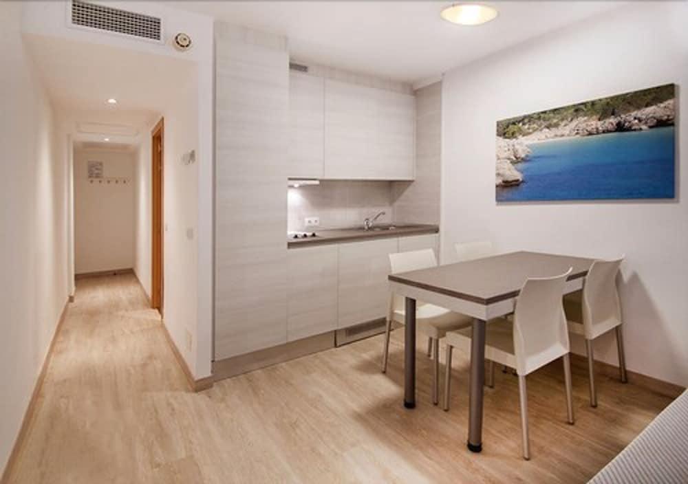 Apartamentos Sol Y Vera Magaluf  Exterior photo