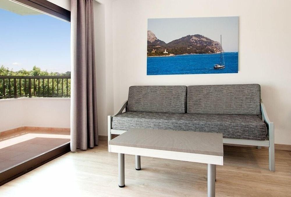 Apartamentos Sol Y Vera Magaluf  Exterior photo