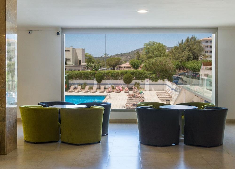 Apartamentos Sol Y Vera Magaluf  Exterior photo