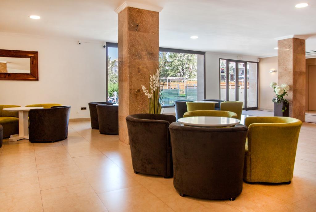 Apartamentos Sol Y Vera Magaluf  Exterior photo