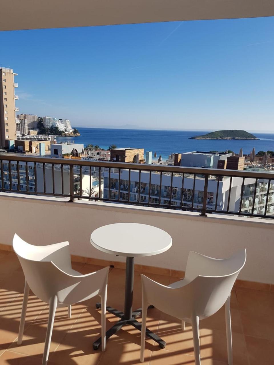 Apartamentos Sol Y Vera Magaluf  Exterior photo